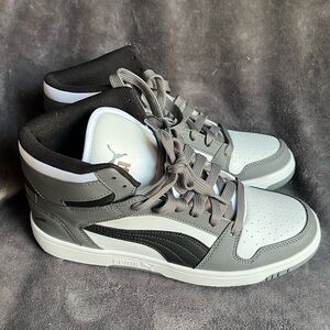 Puma Men's Black and White High-Top Sneakers